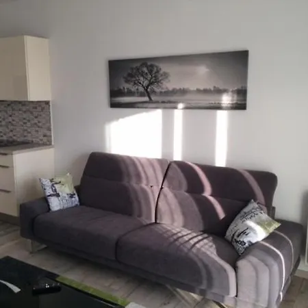Apartament Part Royal *